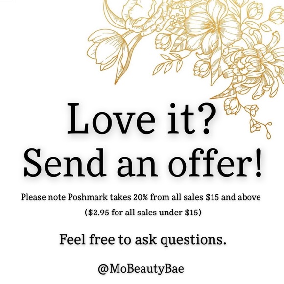 Emerald Green Crystal Pearl Stud Earrings - Picture 4 of 5